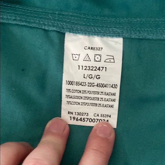 NWOT Levi's Green Casual Button Down Shirt with Long Sleeves - Picture 4 of 5